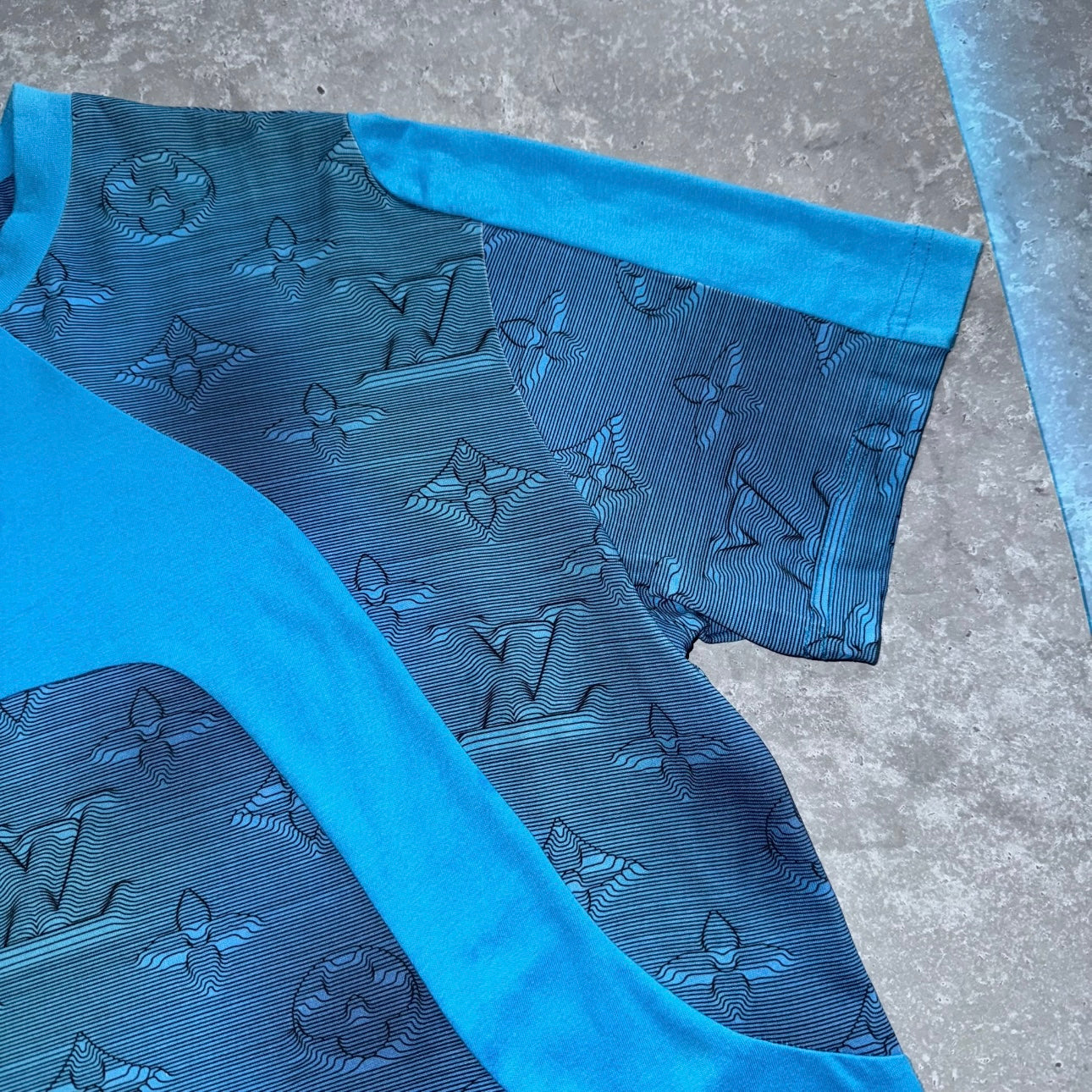 Louis Vuitton 2054 Blue Antarsia Tee
