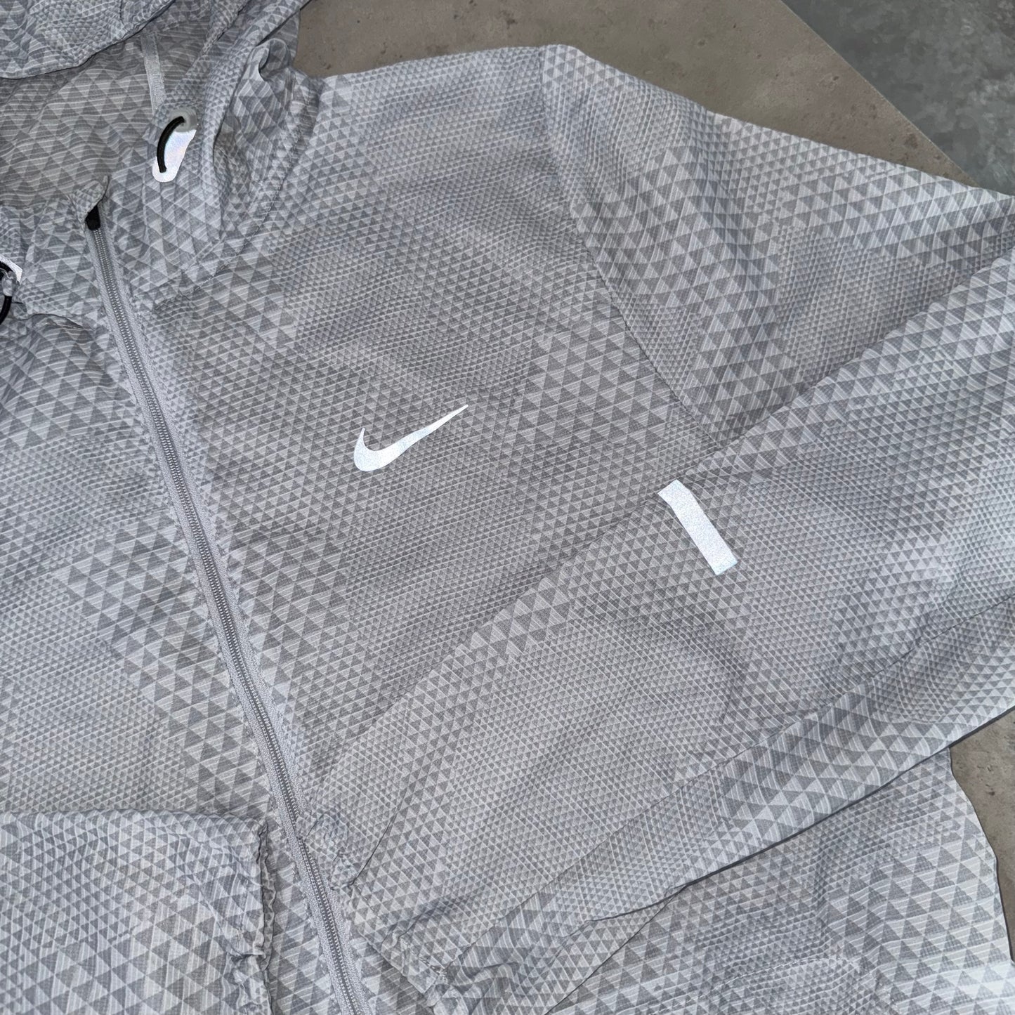 Nike Grey Snakeskin Running Windbreaker
