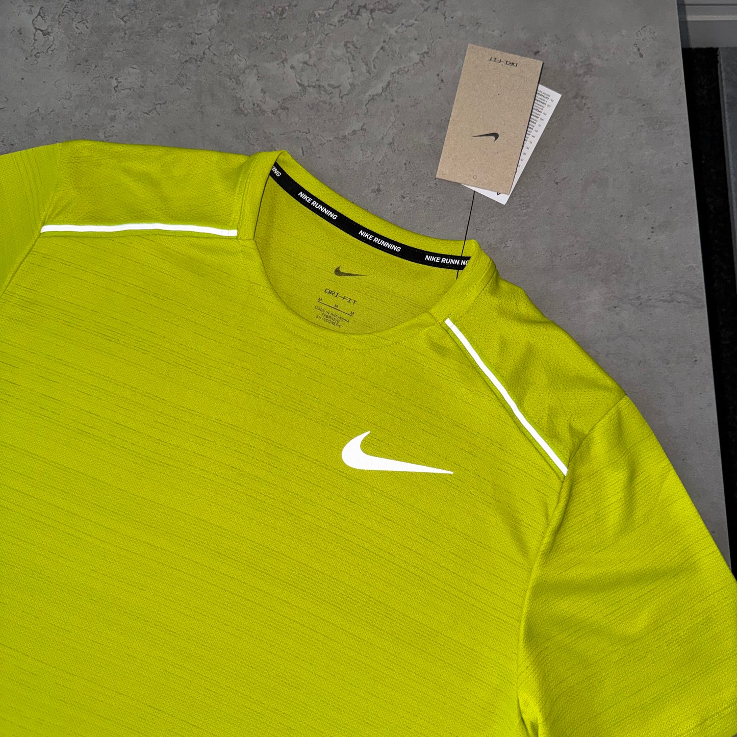 Nike Bright Cactus 1.0 Miler T Shirt