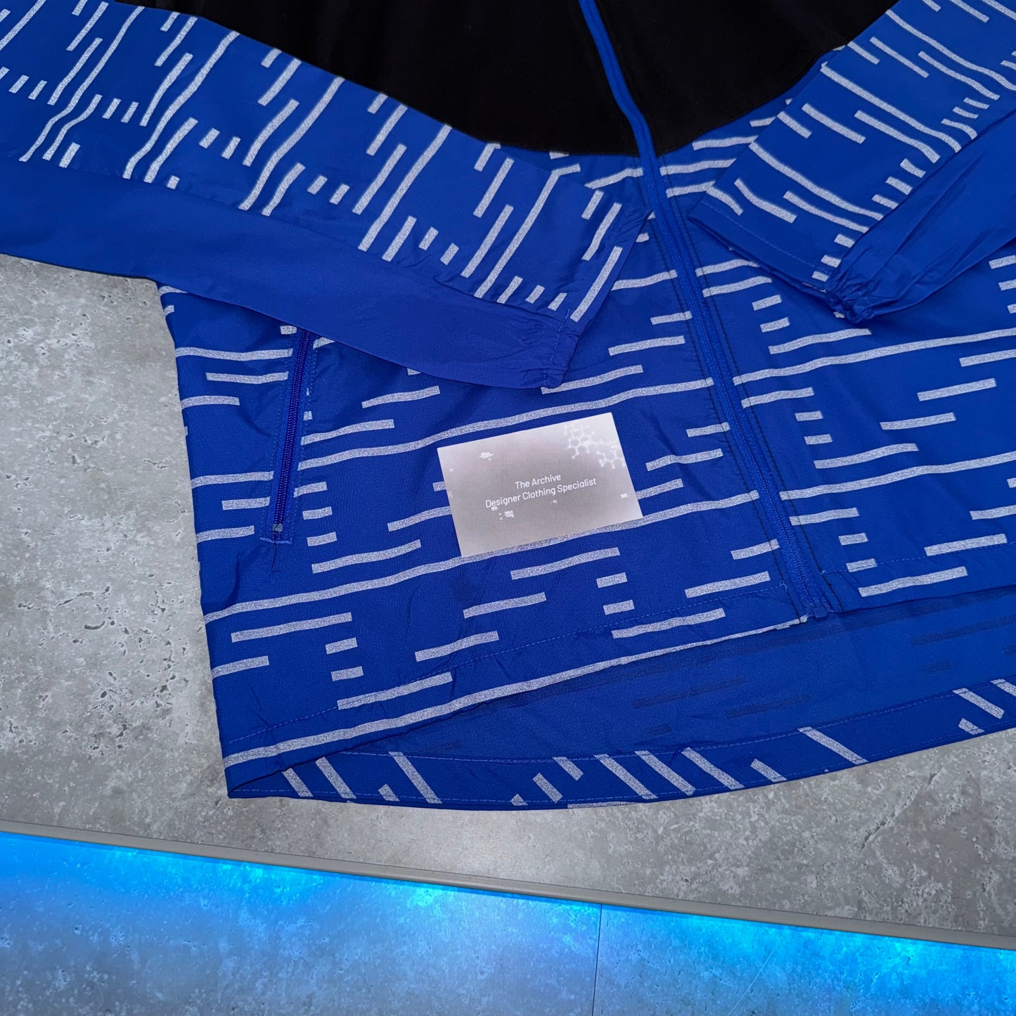 Nike Blue Flash Division Repel Jacket
