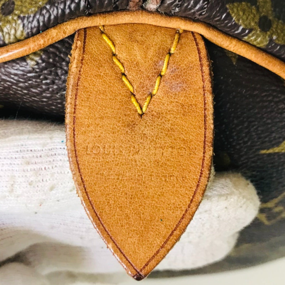 Vintage Louis Vuitton Speedy 35 Bag