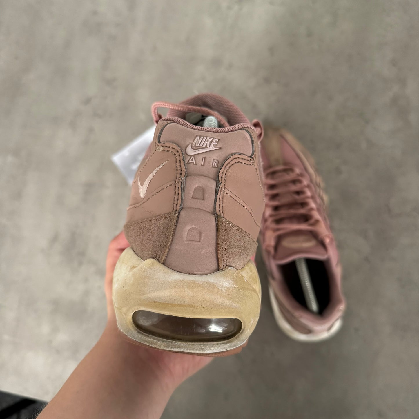 Nike Air Max 95 Particle Pink Trainers