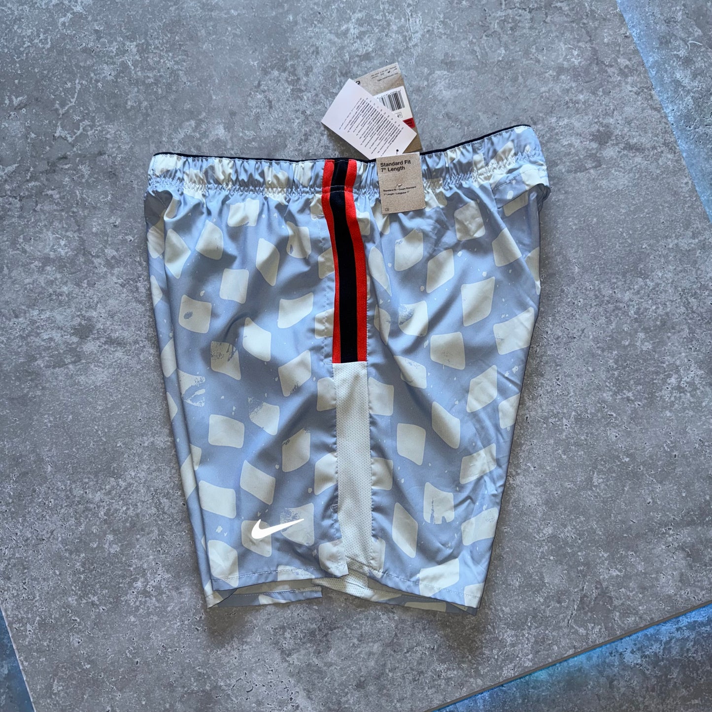Nike Dye Challenger Running Shorts