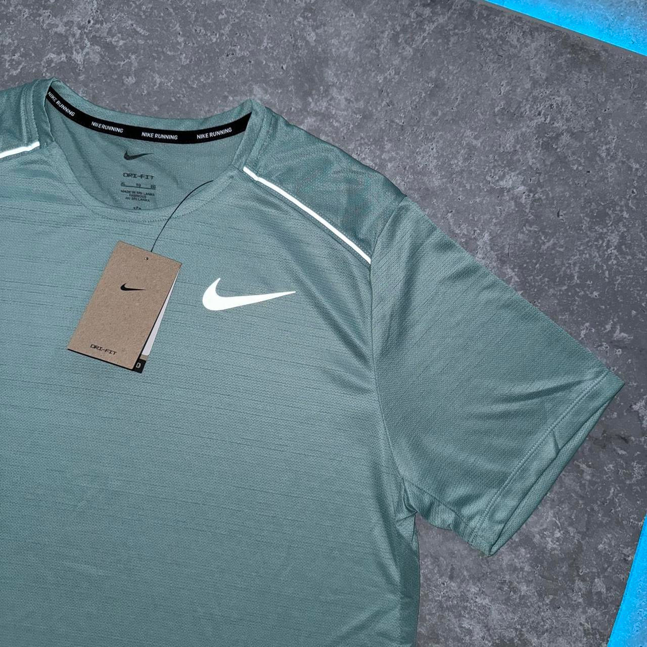 Nike Mineral 1.0 Miler T Shirt