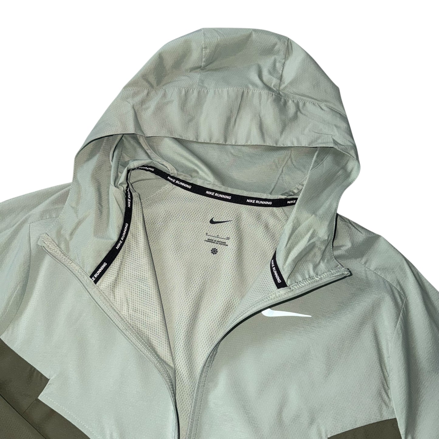 Nike Jade Horizon Windbreaker Short Set