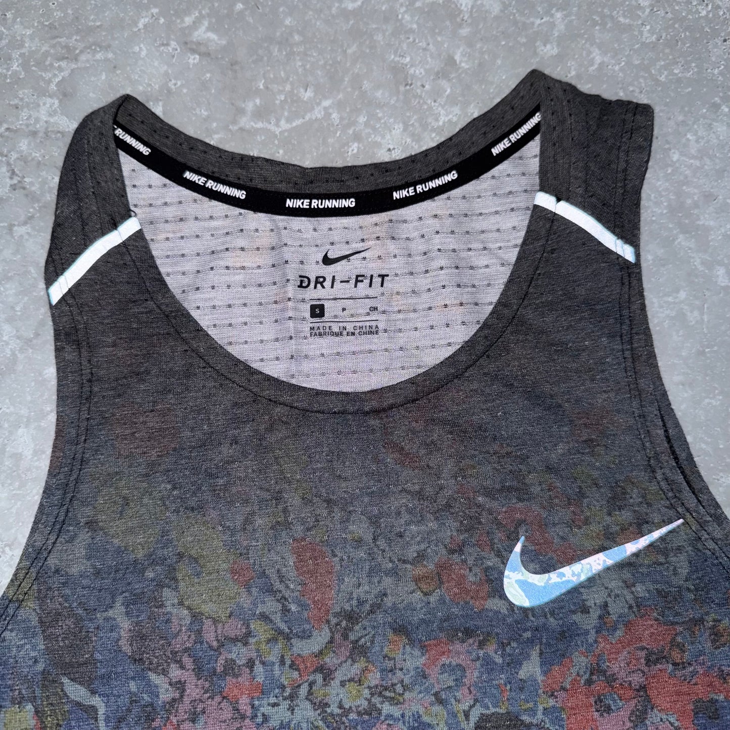 Nike Multicolour Floral 1.0 Miler Vest