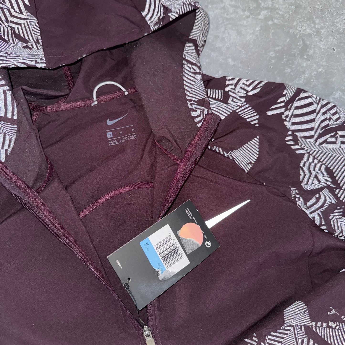 Nike Maroon Flash Running Women’s Windbreaker