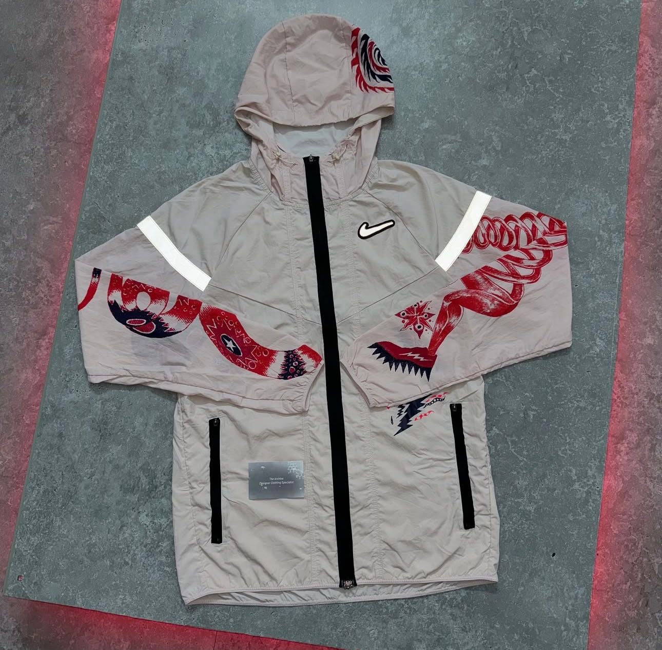 Nike Pink Dragon Wild Run Windbreaker