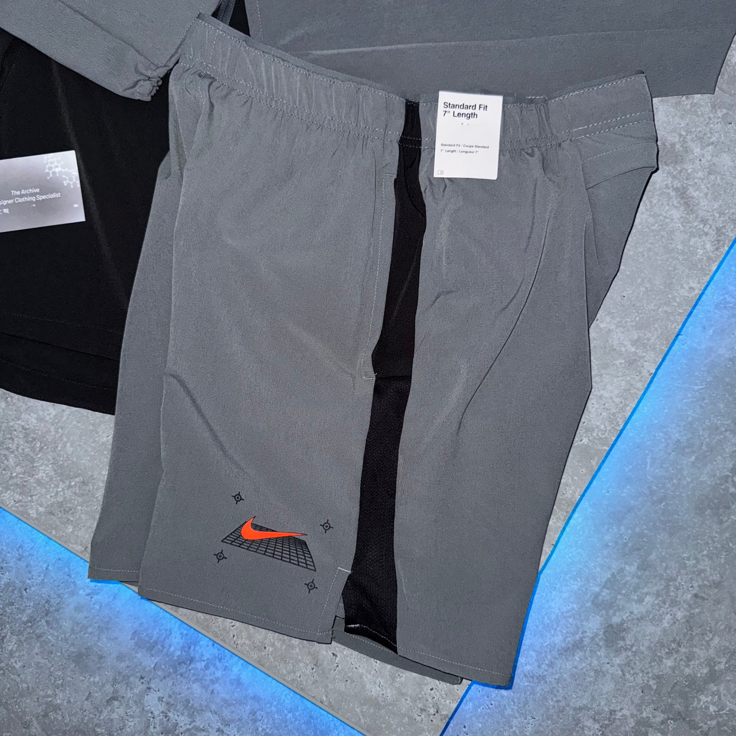 Nike Grey Graphic Performance Set