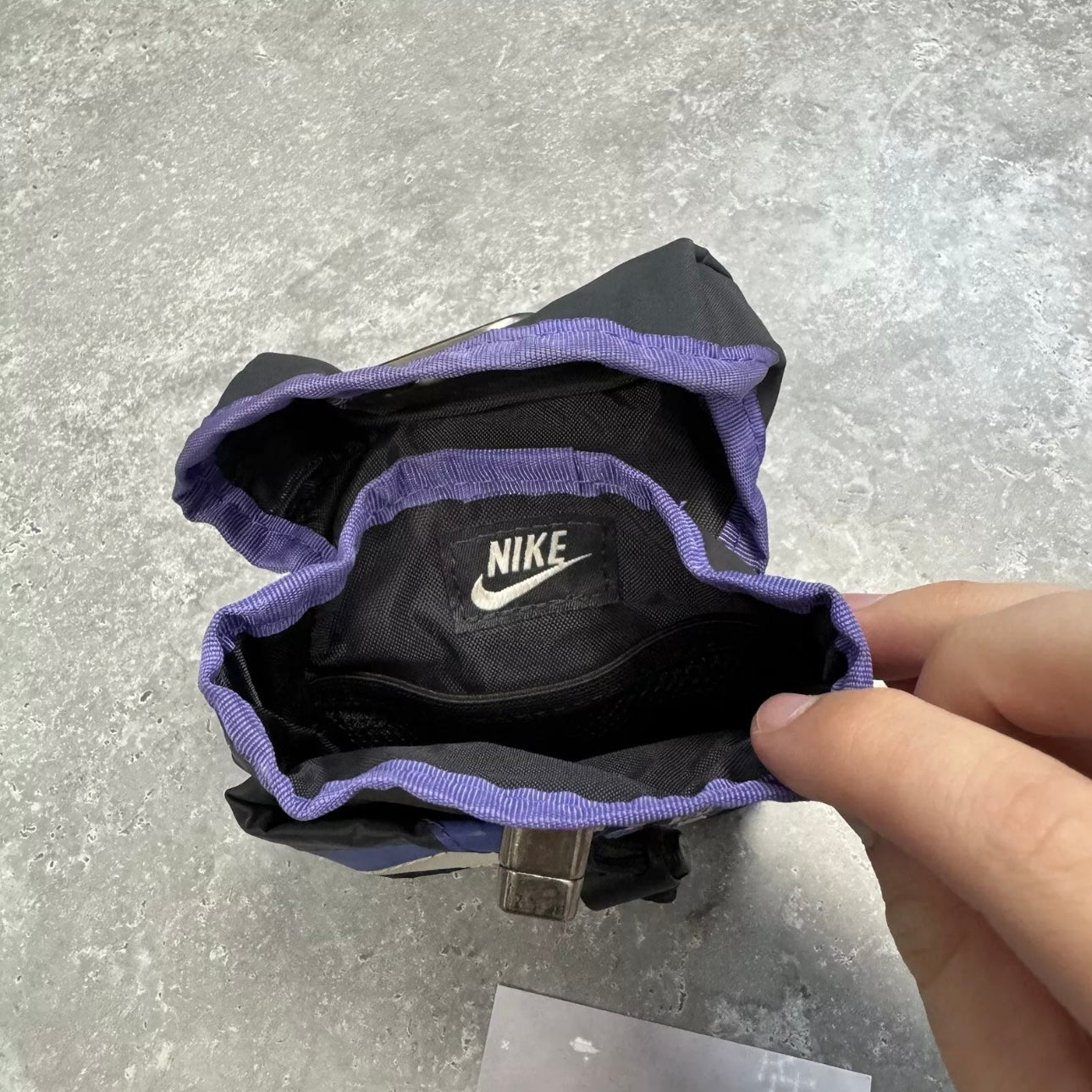 Vintage Y2K Nike Small Pouch Bag Sample