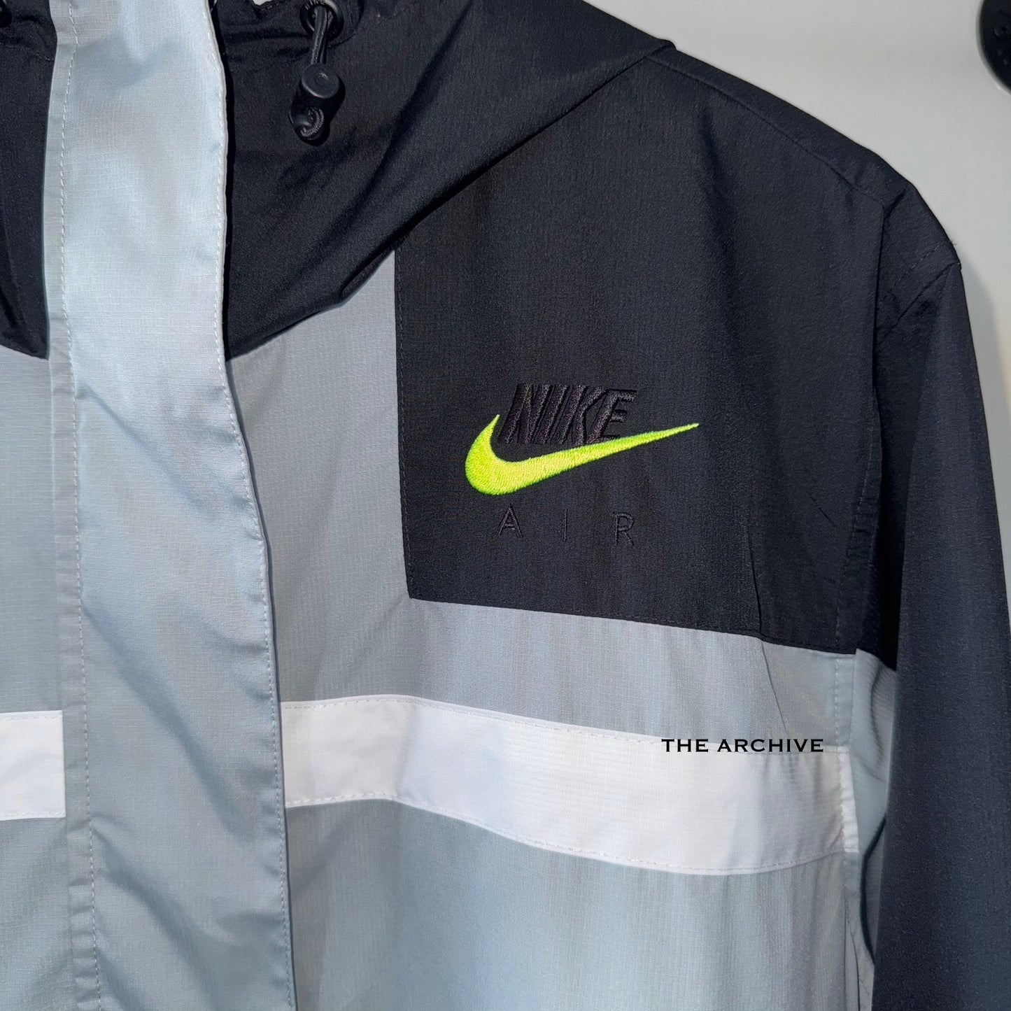 Nike Air Neon Half Zip Windbreaker
