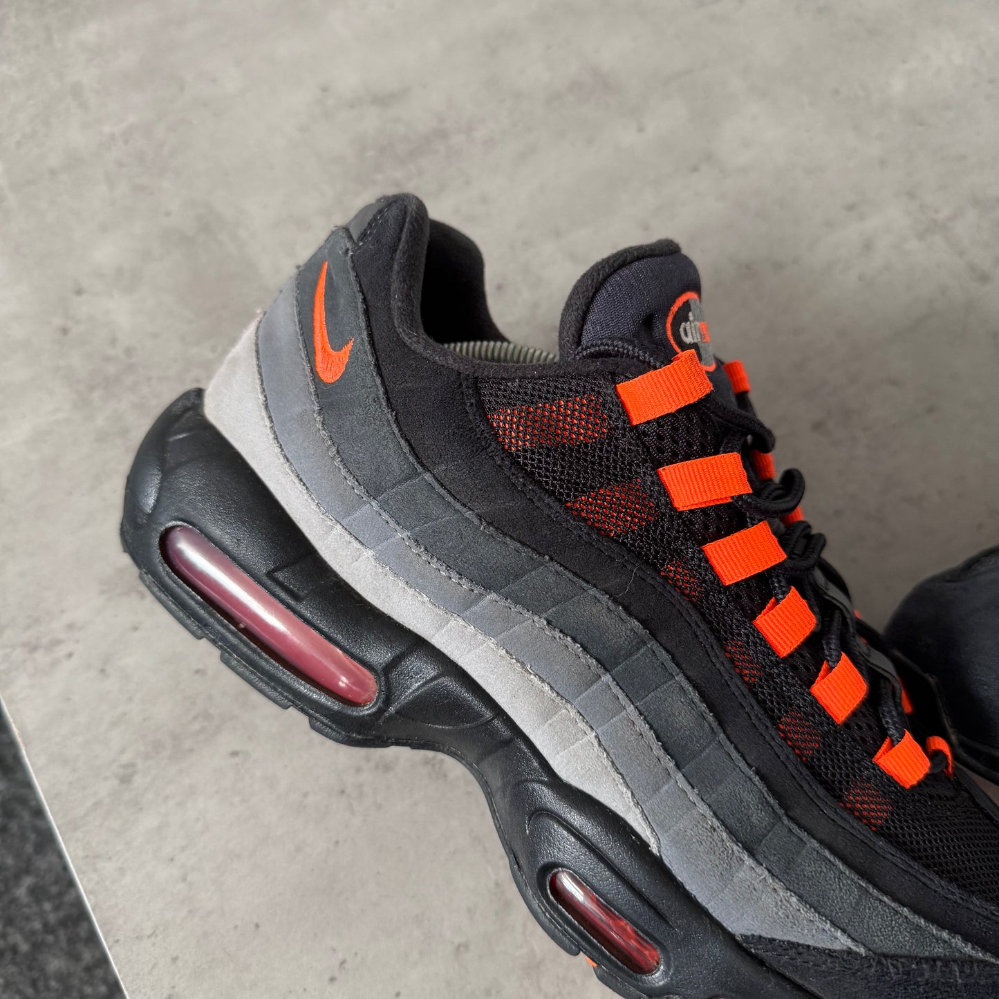 Nike Air Max 95 Hyper Crimson Trainers