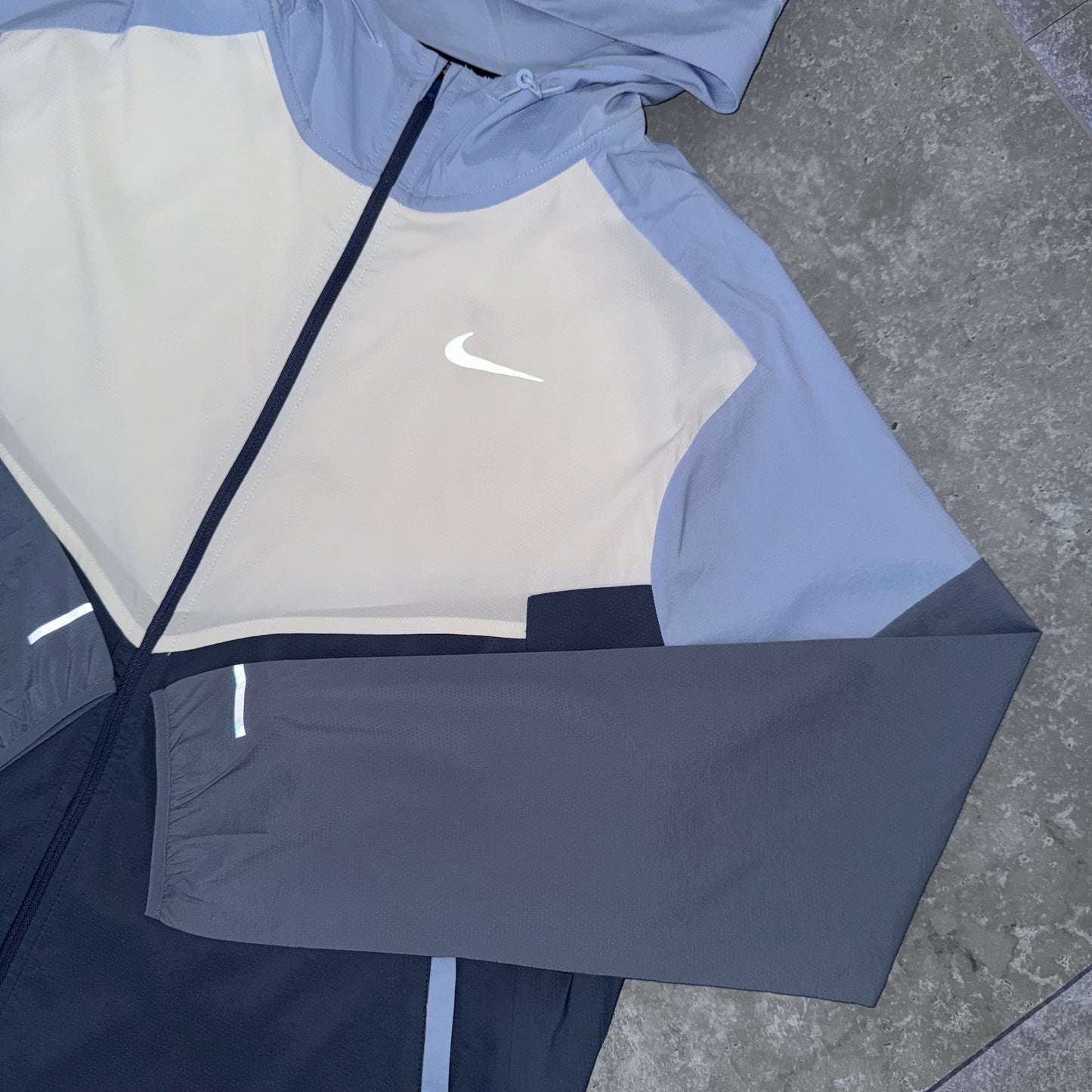 Nike Cobalt Bliss & Navy Sample Windbreaker