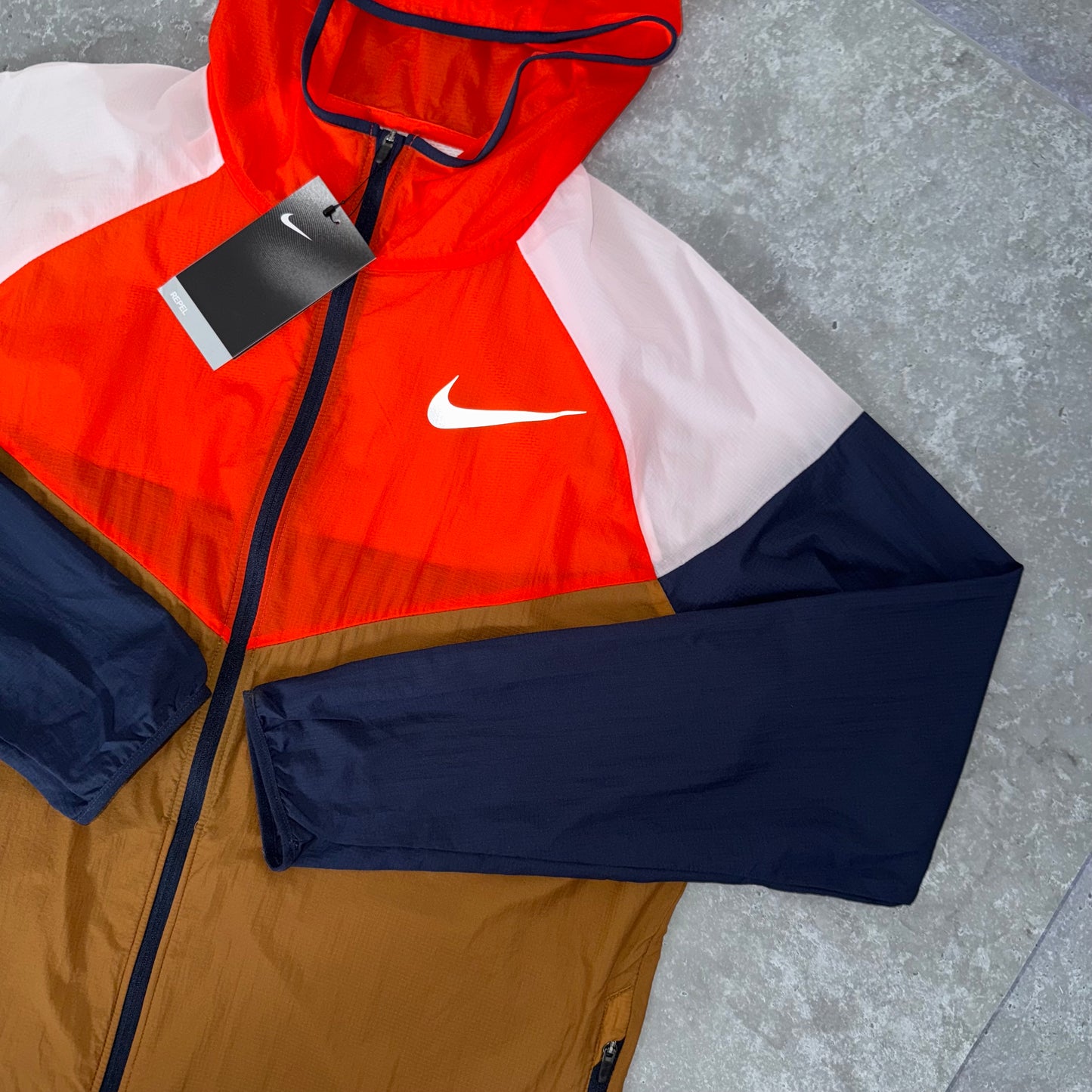 Nike Sandstone Windrunner Jacket