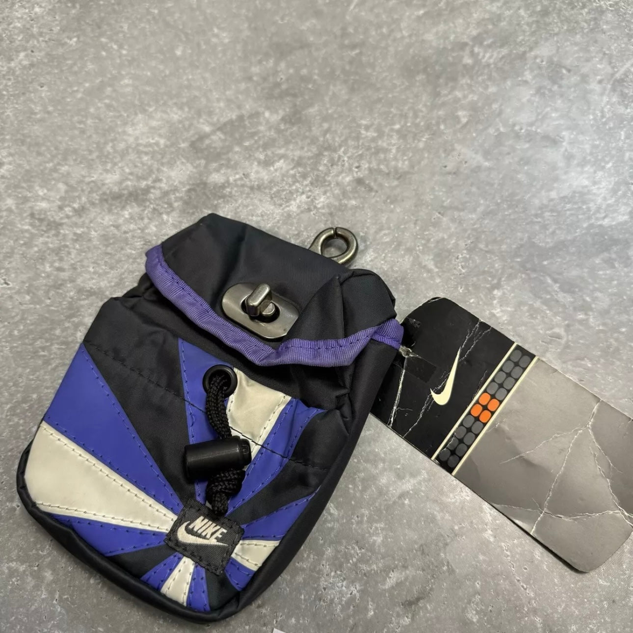 Vintage Y2K Nike Small Pouch Bag Sample