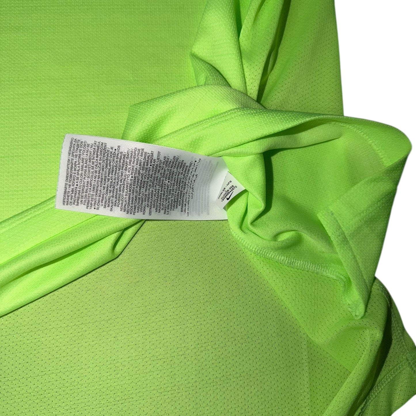 Nike Ghost Green 1.0 Miler T Shirt