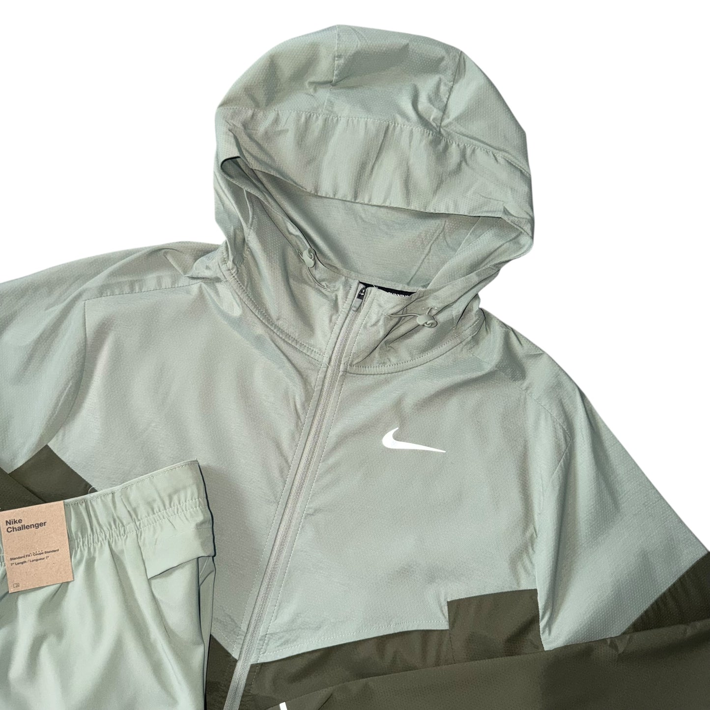 Nike Jade Horizon Windbreaker Short Set