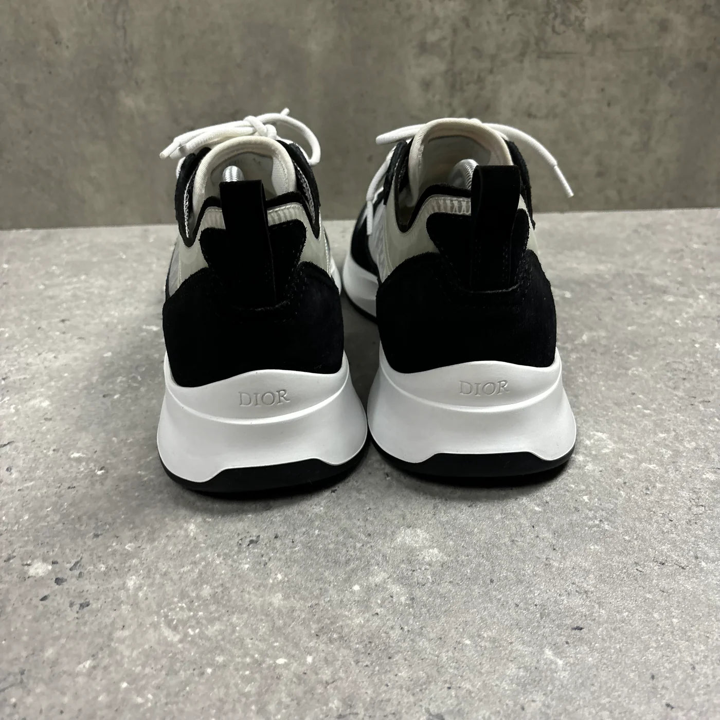 Dior B25 Oblique Trainers