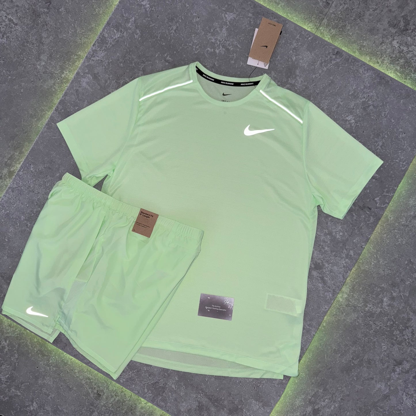 Nike Vapor Green 1.0 Miler Short Set