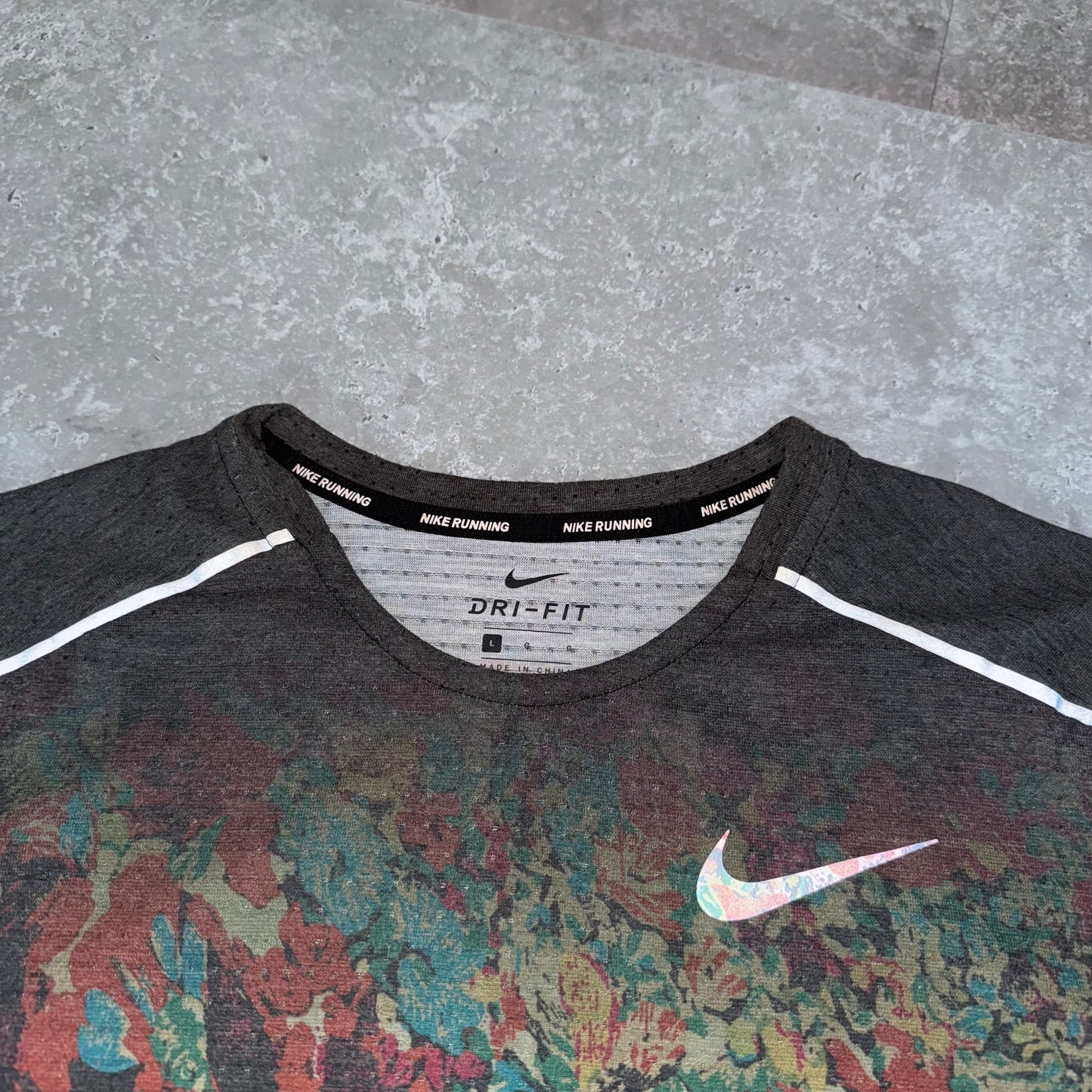 Nike Floral 1.0 Miler T Shirt