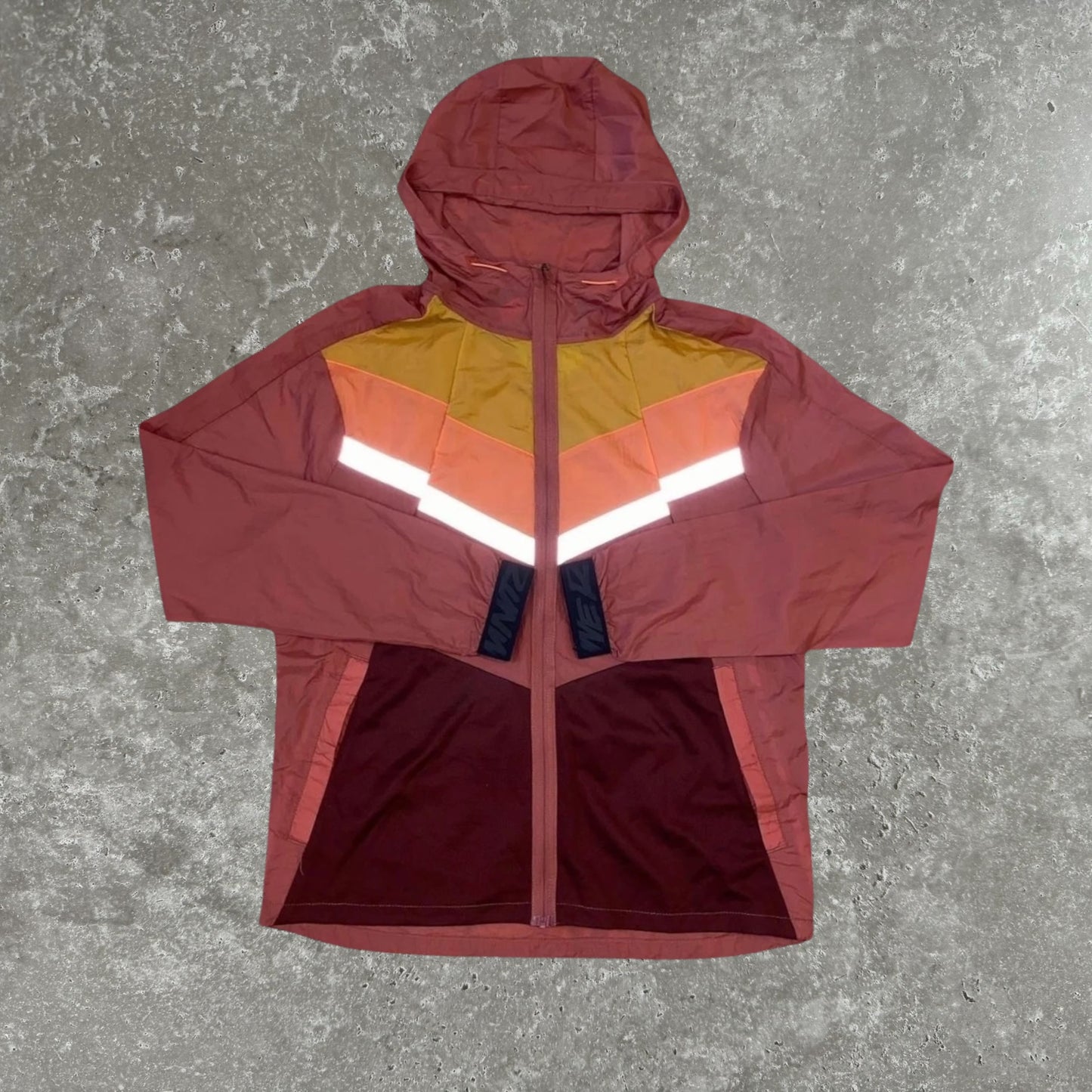 Nike Claystone Wild Run Windrunner