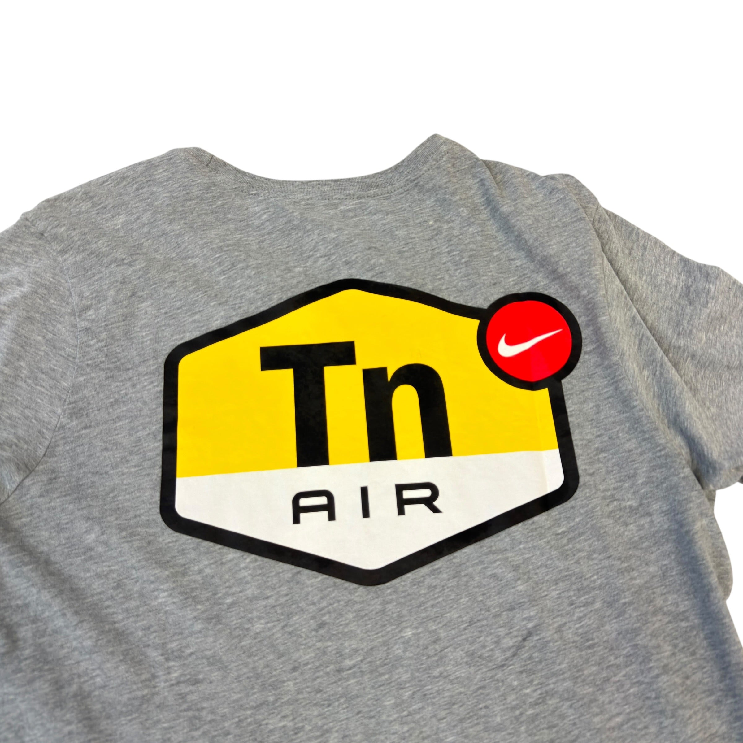 Nike TN Grey Large Logo T Shirt – Sourcedclo