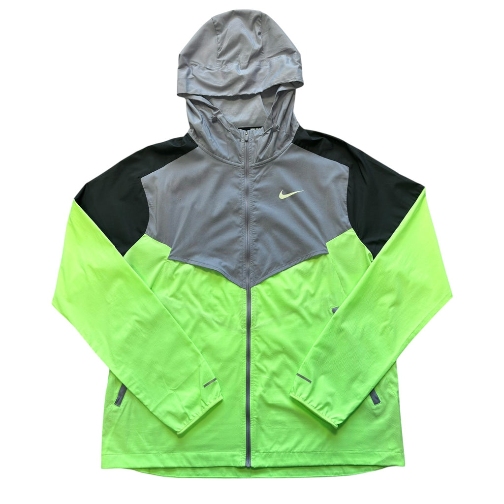 Nike Ghost Green 3 Piece Running Set