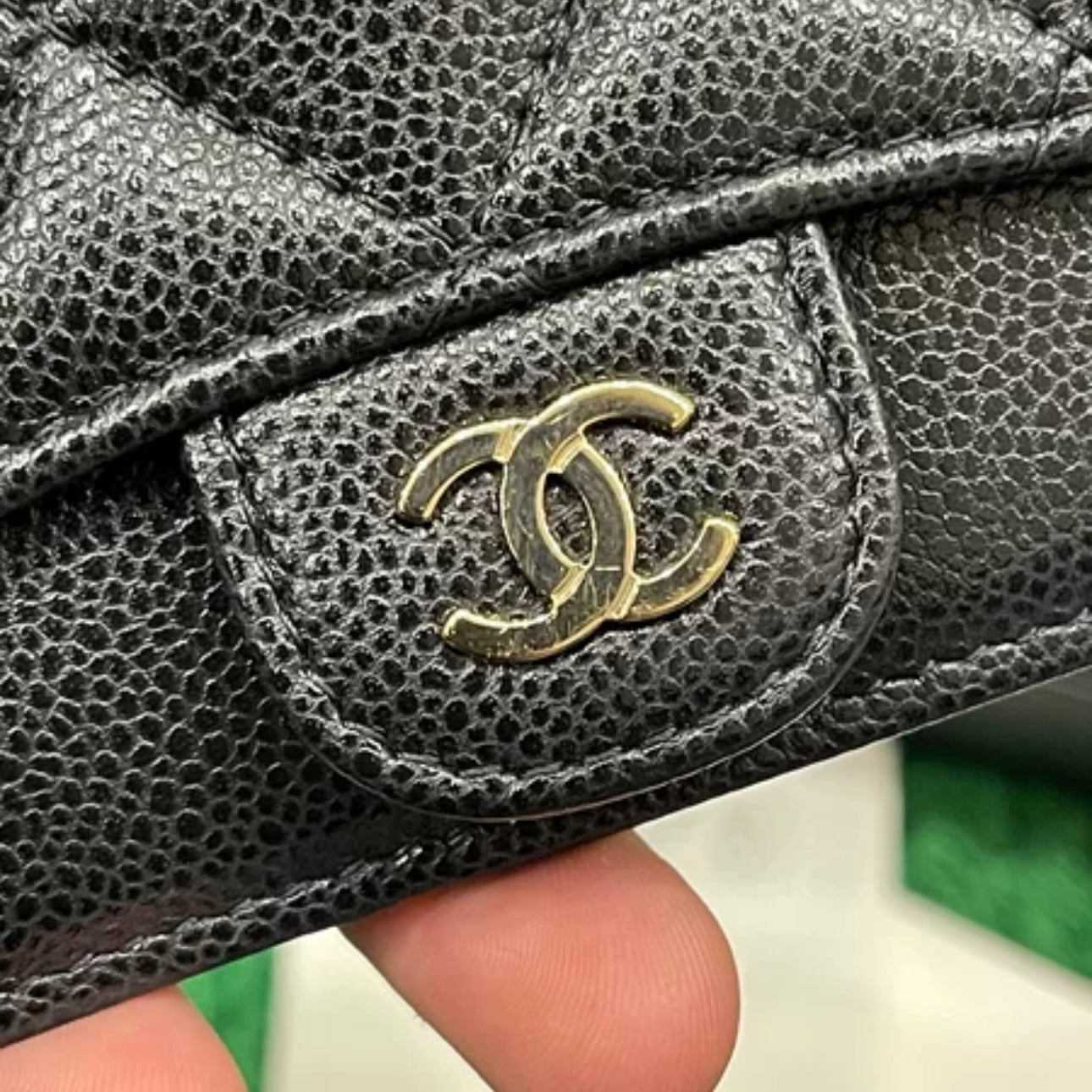 Chanel Black Leather Zip Cardholder