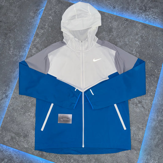 Nike White & Blue UV Windbreaker