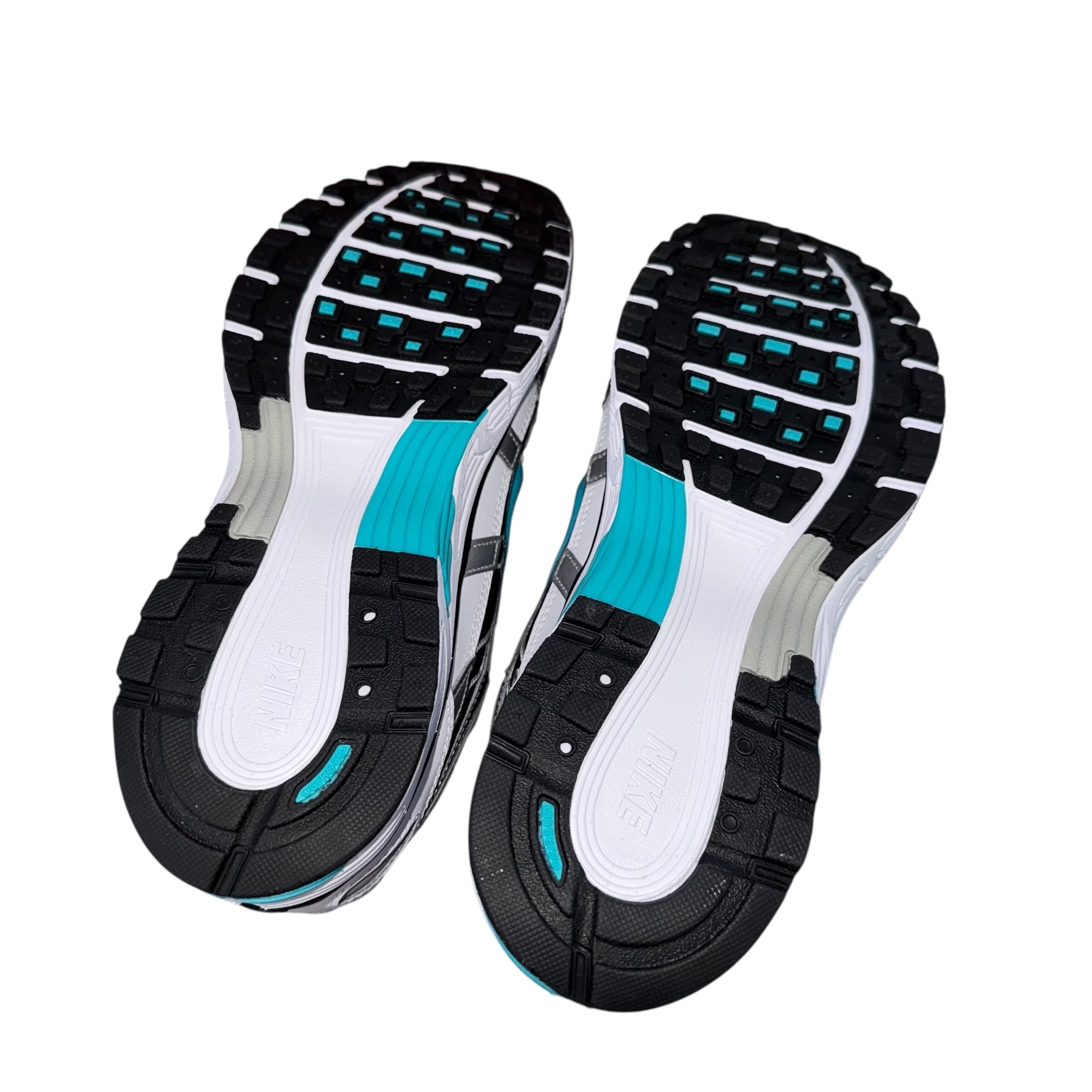 Nike Dusty Cactus P6000 Trainers