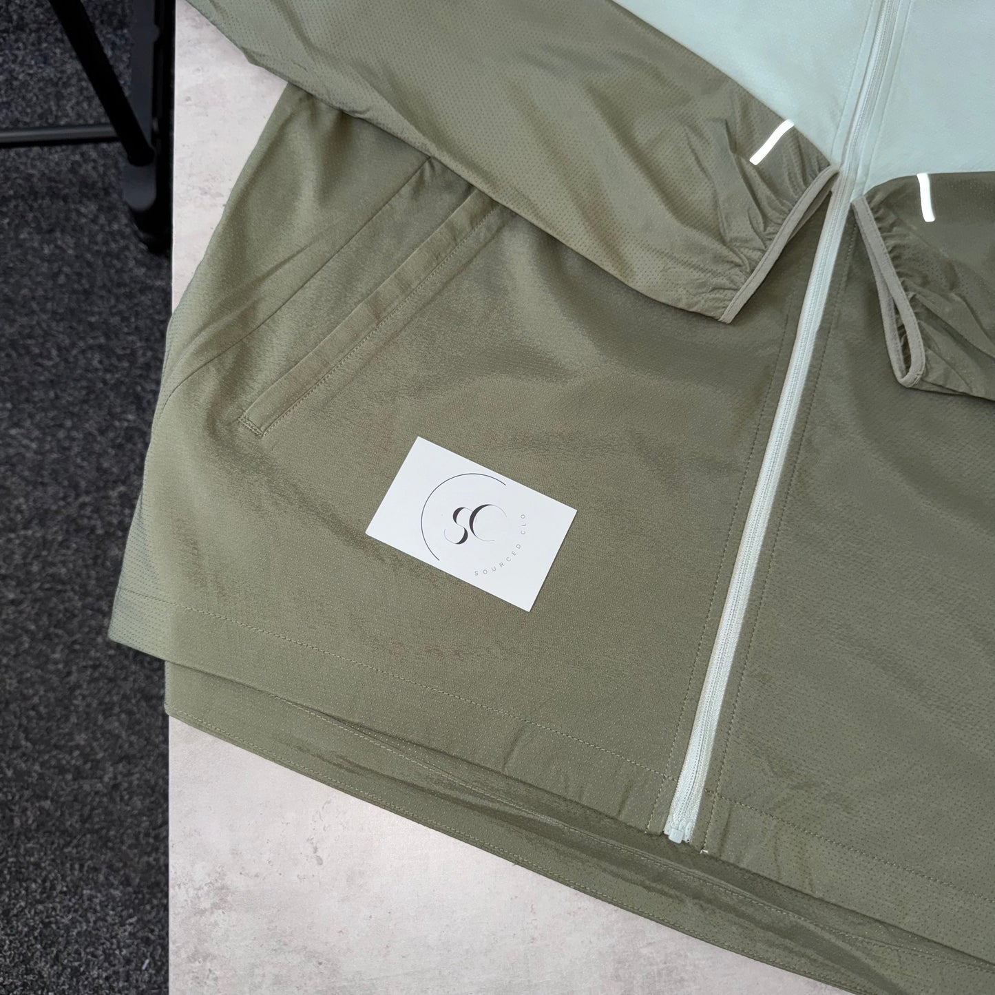 Nike Jade Horizon UV Windbreaker Jacket