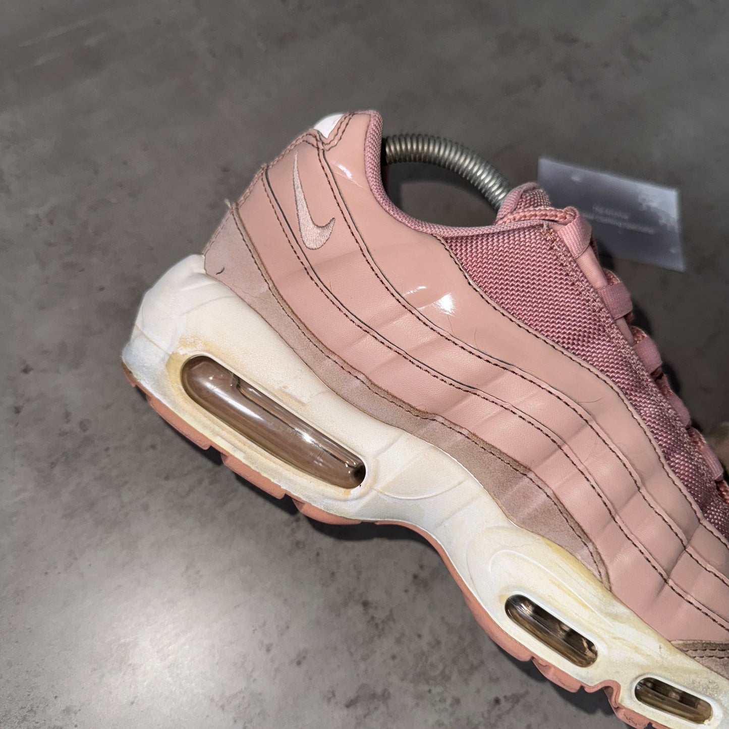 Nike Air Max 95 Particle Pink Trainers