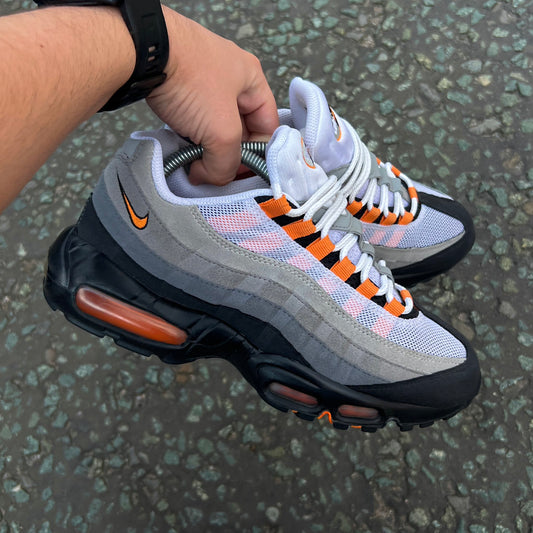 Nike Air Max 95 Mandarin Trainers