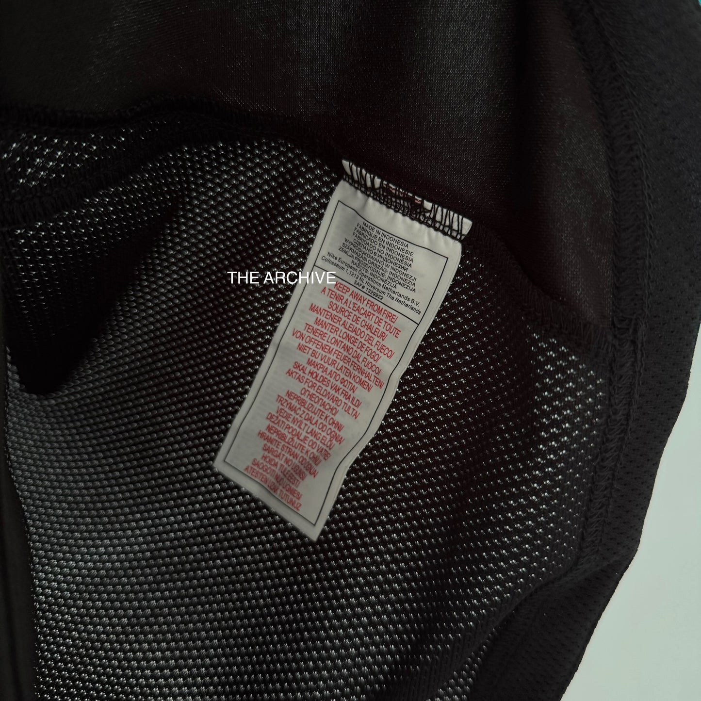 Y2K Nike TN Black Gold Pattern T Shirt