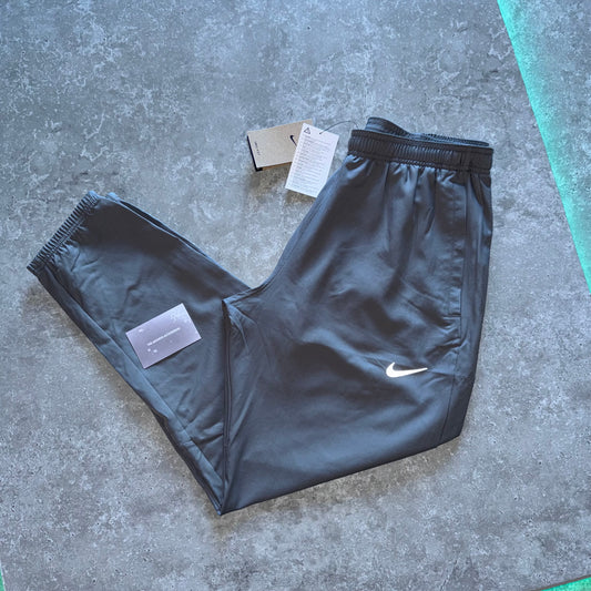 Nike Smoke Grey Challenger Bottoms