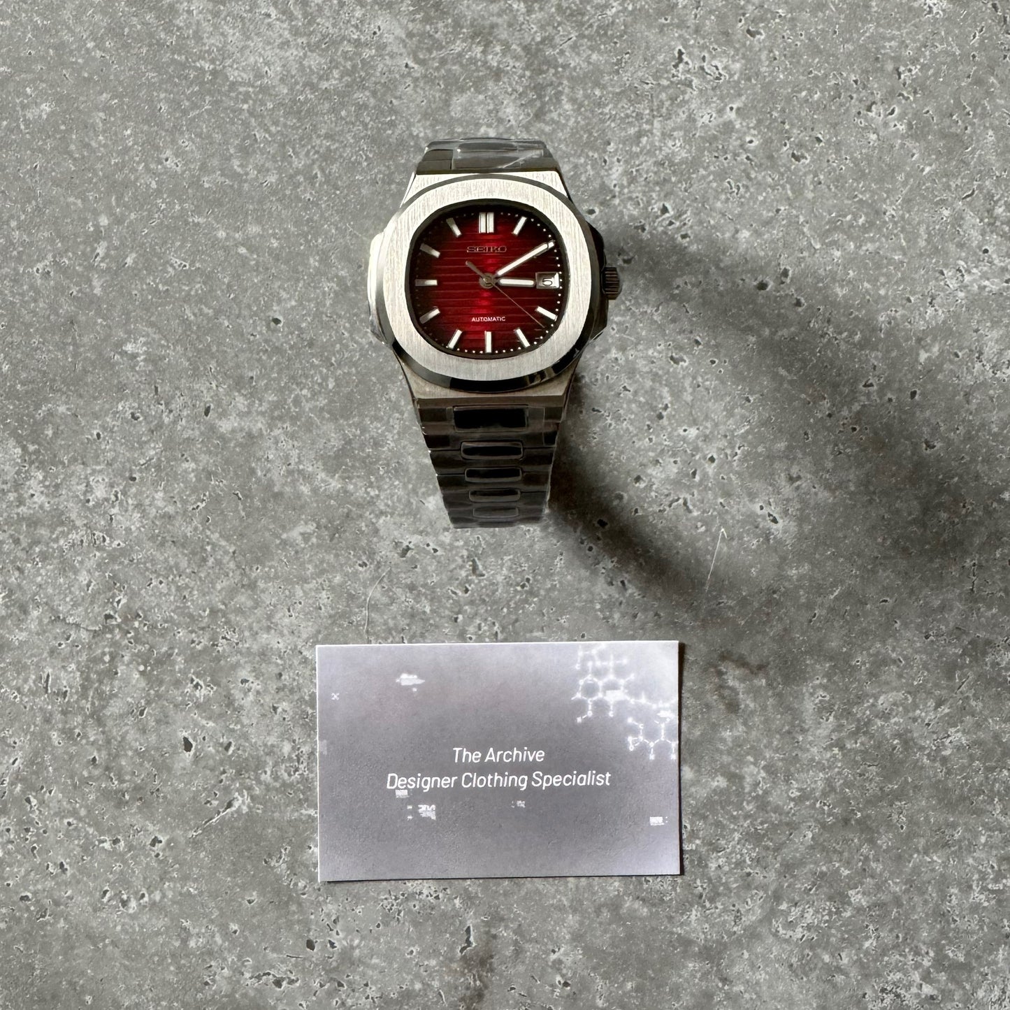 Seiko Mod Nautilus PP Red Watch