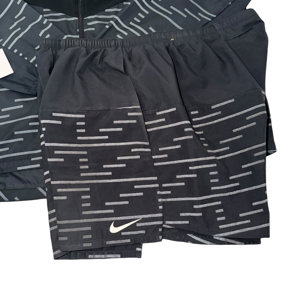Nike Division 3M Black Flash Repel Set