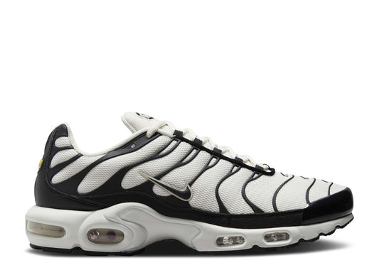 Nike Air Max TN Panda Trainers