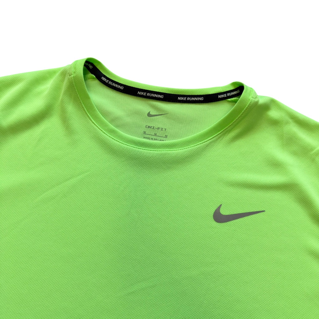 Nike Ghost Green 3 Piece Running Set