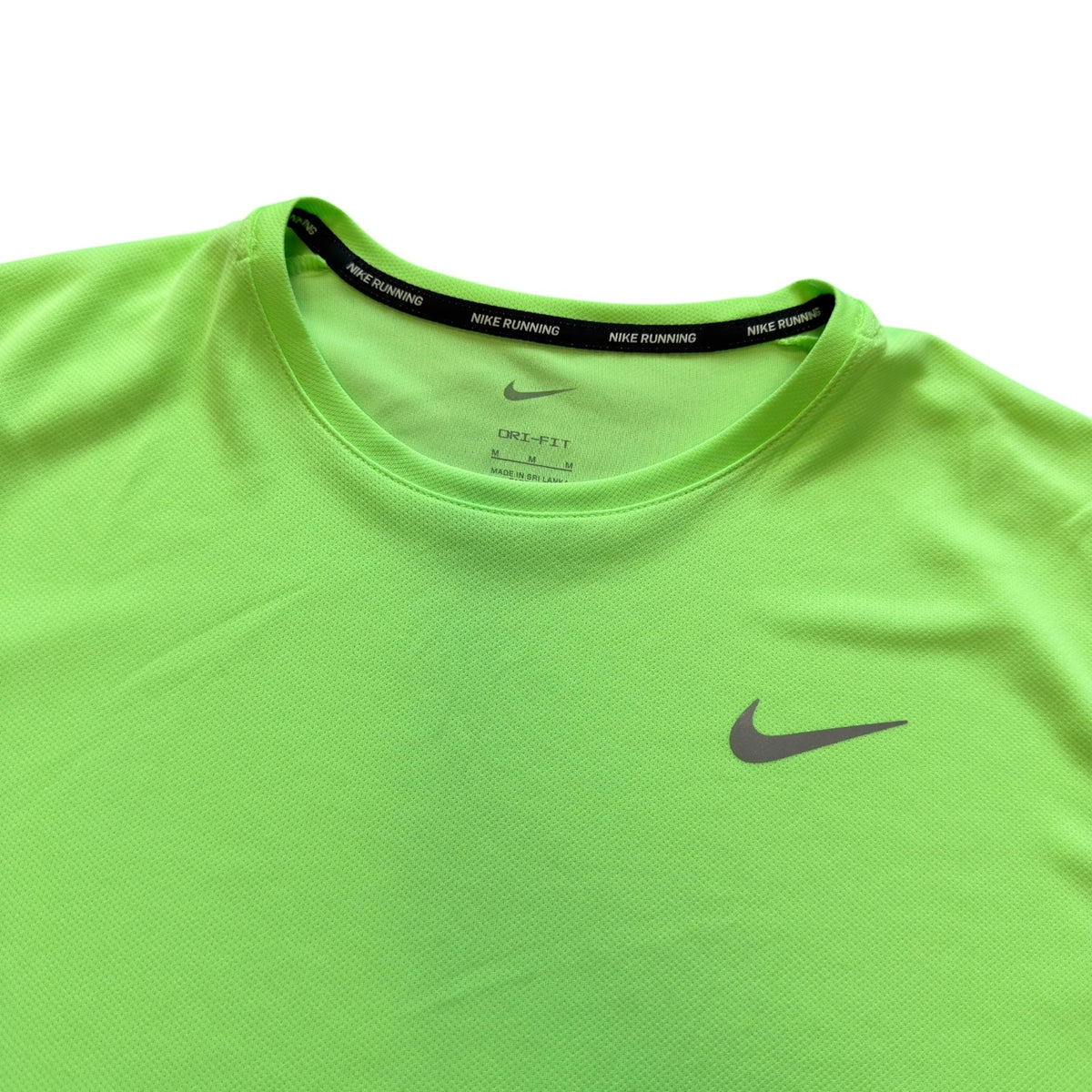 Nike Ghost Green 3 Piece Running Set