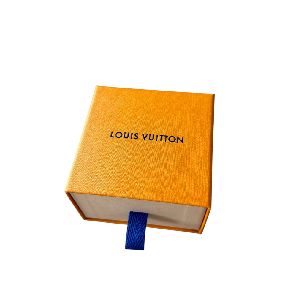 Louis Vuitton Gold Essential Necklace