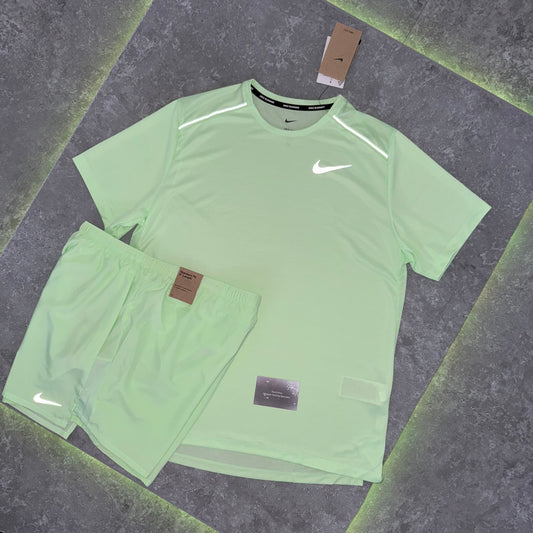 Nike Vapor Green 1.0 Miler Short Set