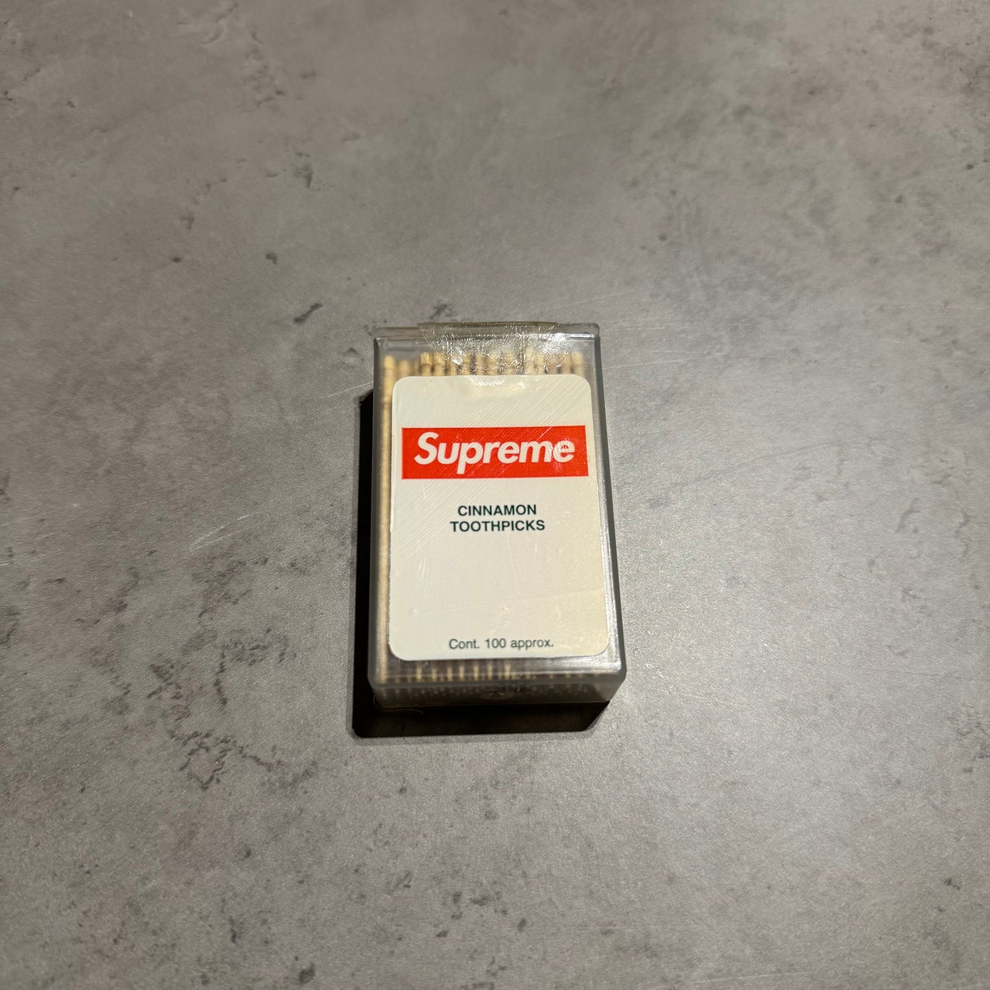 Supreme Cinnamon Toothpicks