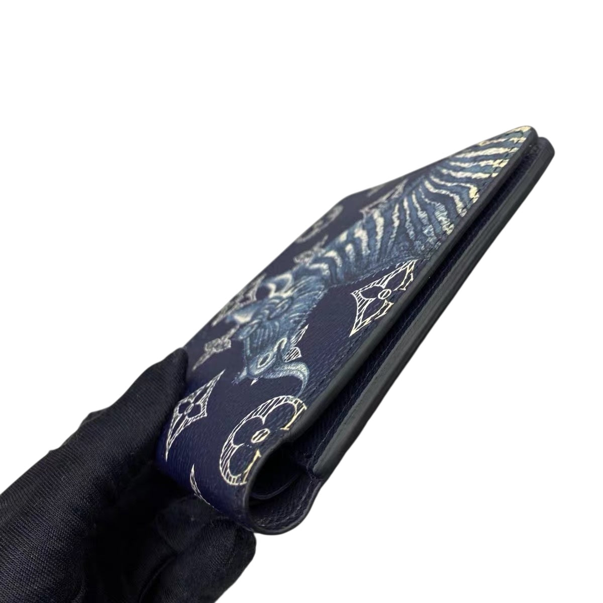 Louis Vuitton Chapman Print Multiple Wallet (PRE ORDER)