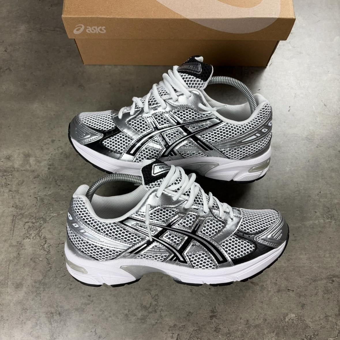 Asics Gel 1130 Black & White Trainers