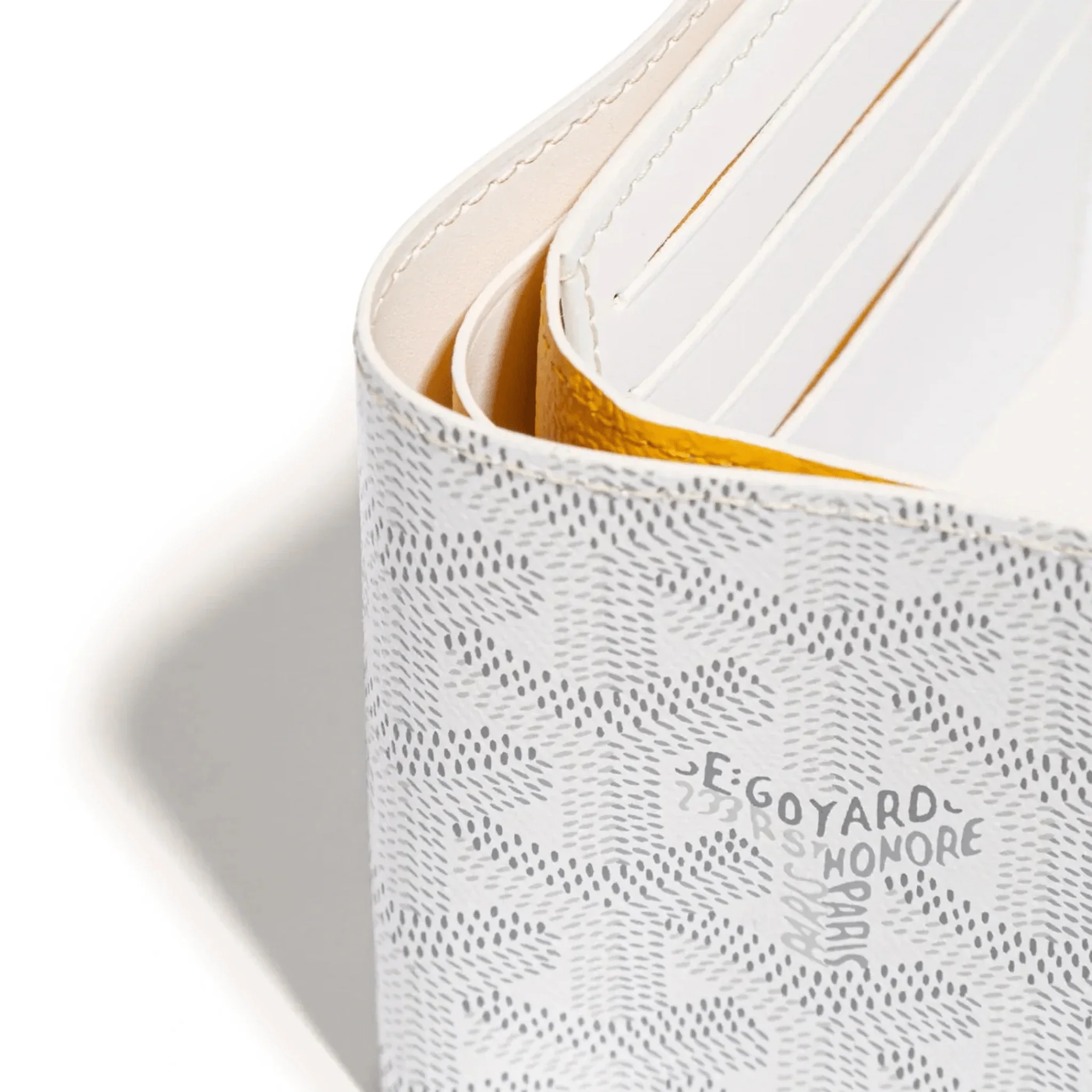 Detail view of Goyard Victoire White Wallet VICTO8PMLTY50CL50X